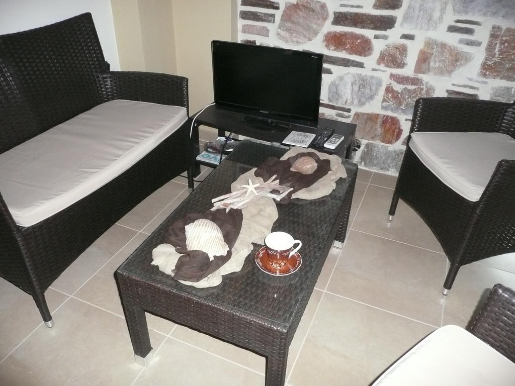 Labetia Apartments Agioi Apostoloi  Ngoại thất bức ảnh